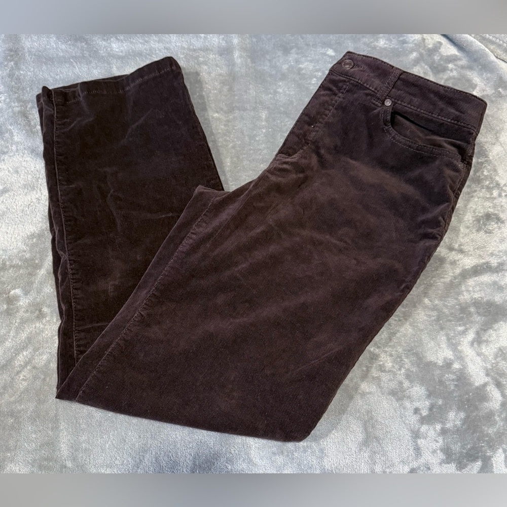 ~Croft & Barrow Brown Corduroy